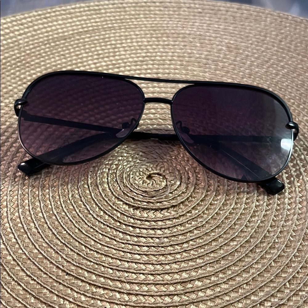 Vintage Black Aviator Sunglasses